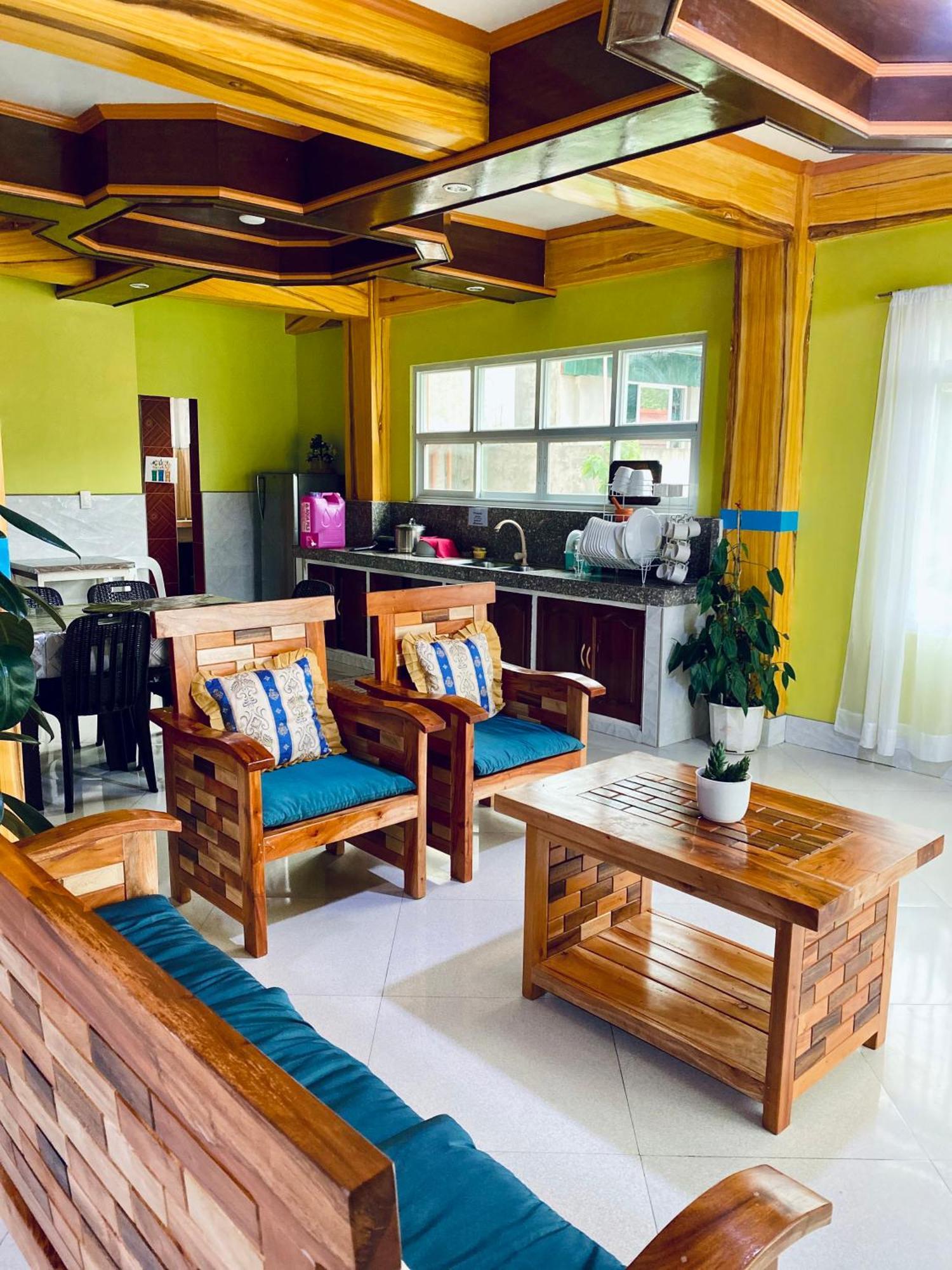 Holiday home Bilmans Transient House Baguio City